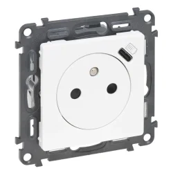 VALENA LIFE ZÁSUVKA 2P+T S USB C NABÍJAČKOU BIELA - 753136