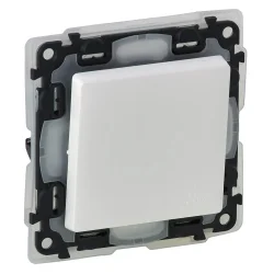 VALENA LIFE SPÍNAČ Č.1 IP44 BIELY - 752151