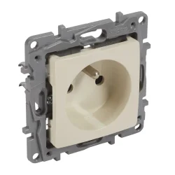NILOÉ ZÁSUVKA 2P+T 16A BÉŽOVÁ - 764640