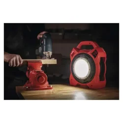 Vonkajší predlžovací kábel na bubne 20 m / 4 ks. / guma / 230 V / 1,5 mm2 s LED reflektorom - 1908242000