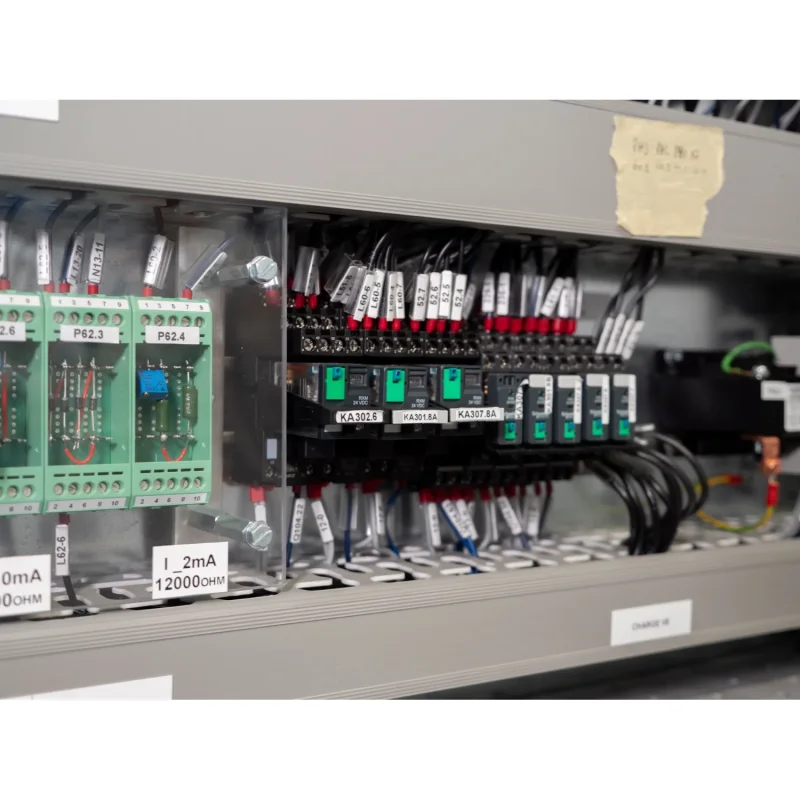 RXM4AB1B7 - miniatúrne zásuv. relé – Zelio RXM – 4 C/O – 24 V AC – 6 A
