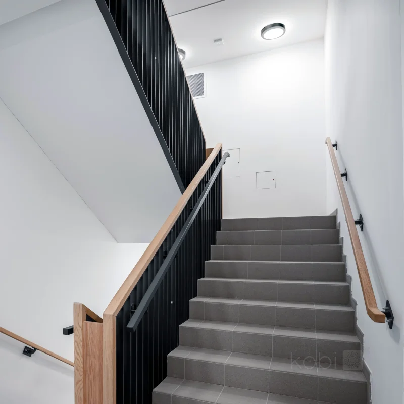 001695 - Stropné LED svietidlo NAIROS G2 12W 3CCT IP65 čierne Kobi Premium